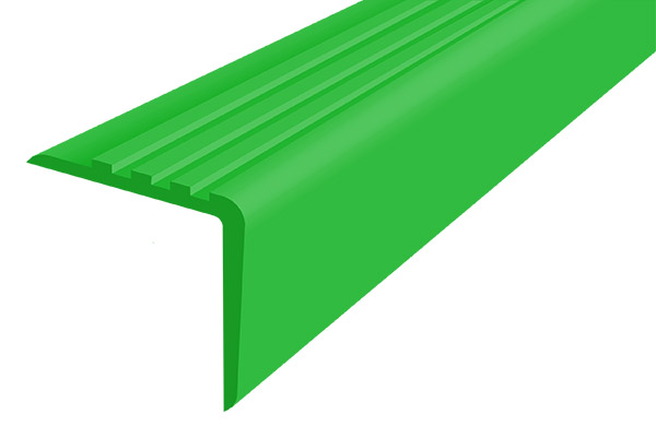 Противоскользящий угол-бортик для ступеней и бассейнов из термоэластопласта зеленый